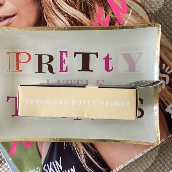 “Elf” Luminous Putty Primer Universal Glow - Picture 7 of 7